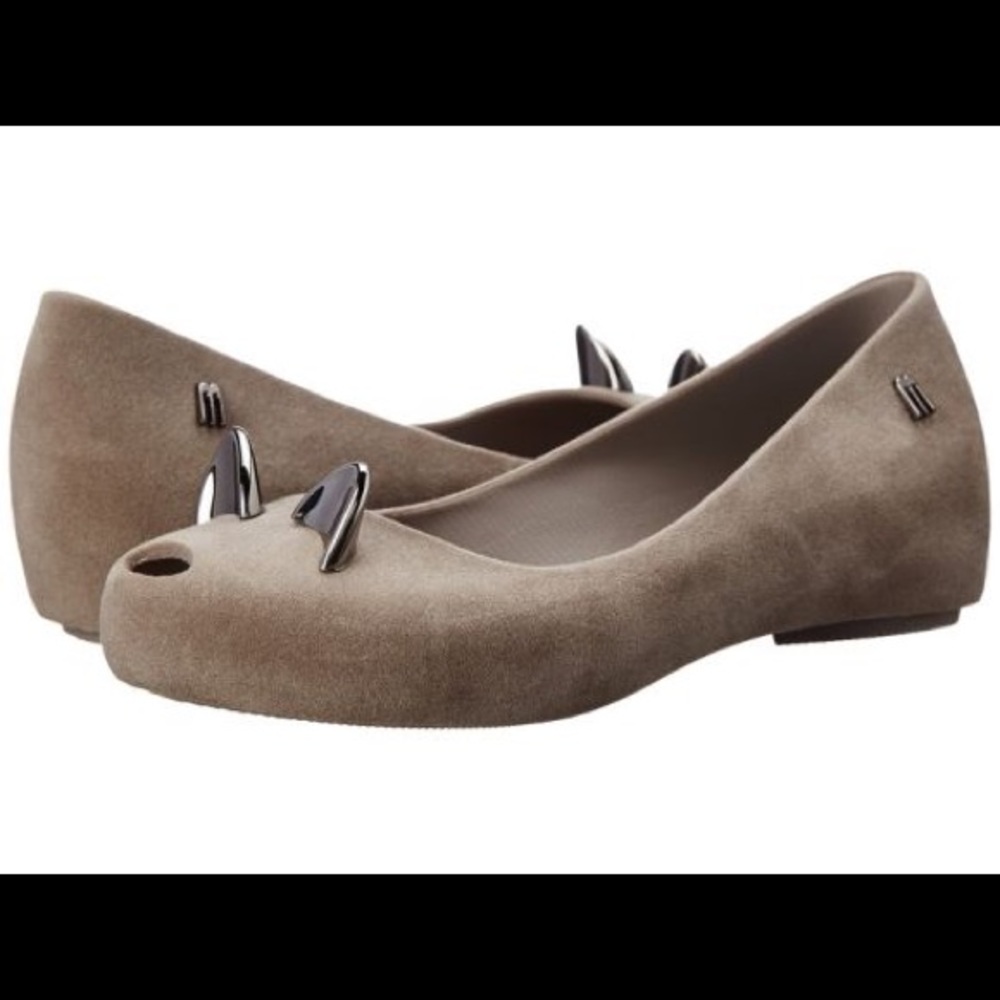 Melissa meow girl shoes Taupe size 12 US